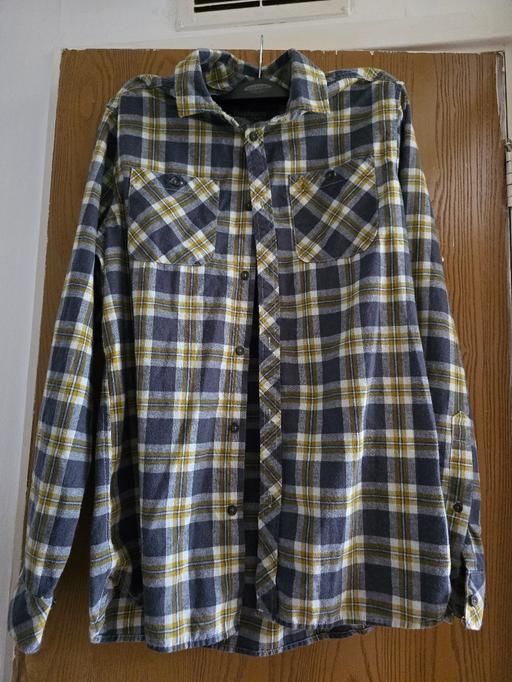 Buy & Sell South Wimbledon South West London - Photos for Craghopper shirt