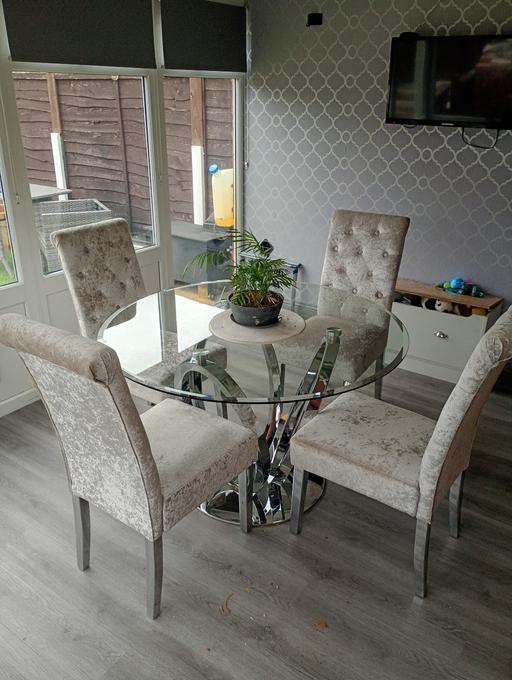 Buy & Sell Leamore Walsall - Photos for table and 4 chairs