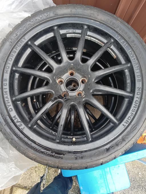 Vehicles Colindale North West London - Photos for Urgent Sale Sports Tyres and Wheels
