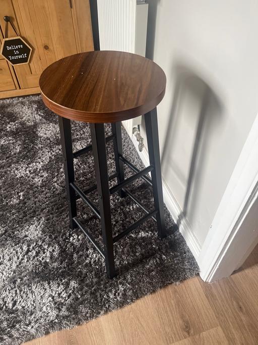 Buy & Sell Conisbrough Doncaster - Photos for Black and wood stool