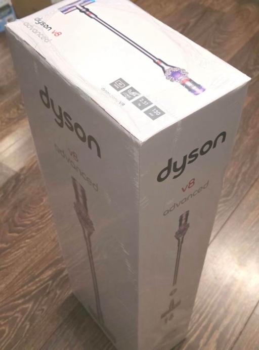 Buy & Sell Sundon Luton - Photos for New Dyson v8 cordless vacuum advanced