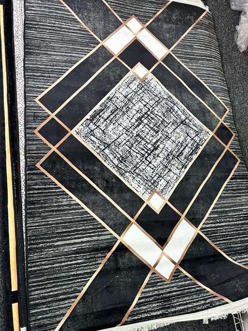 Buy & Sell Farnworth Bolton - Photos for Stylish Zigzag rug 5*7