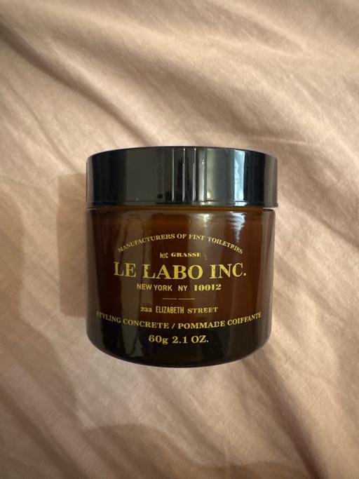 Buy & Sell St John`s Wood North West London - Photos for Le Bado Inc. Styling concrete cream for hair