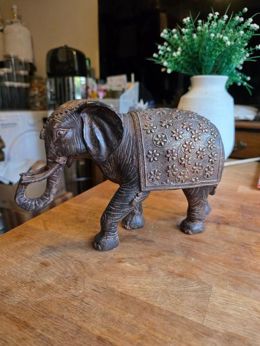 Buy & Sell Pensnett Dudley - Photos for BROWN & GOLD ELEPHANT ORNAMENT