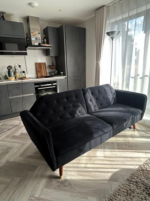 Buy & Sell Cockfosters Barnet - Photos for Black Velvet Sofa - Clic Clac Convertible