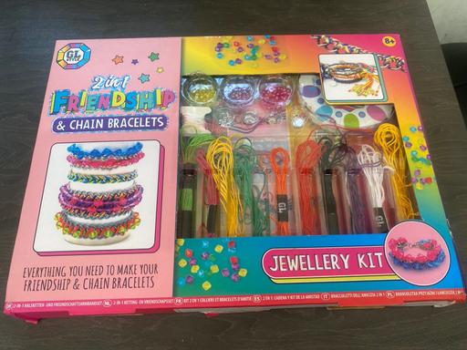 courses Manchester Greater Manchester - Photos for 2in1 friendship bracelets