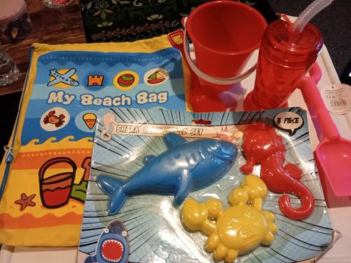Buy & Sell Horncastle East Lindsey - Photos for £2 joblot of kids beach items