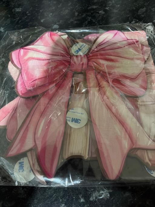 Buy & Sell Stechford Birmingham - Photos for Bow plaques x2