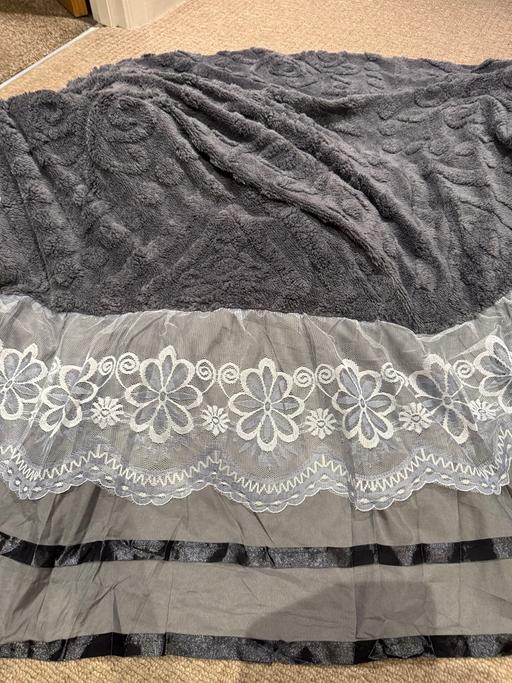 Buy & Sell New Eltham South East London - Photos for Grey teddy bear fitted valance sheet king siz