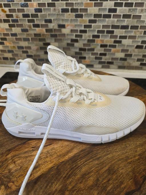 Buy & Sell Longley Sheffield - Photos for Under Armour trainers