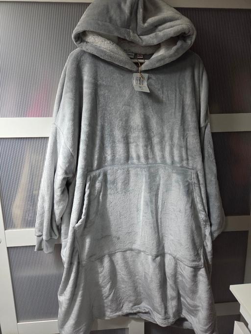 Buy & Sell Weston Point Halton - Photos for 🌟NEW🌟 One size AVENUE oodie loungewear