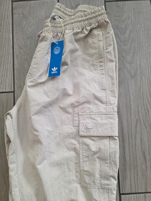 Buy & Sell Longley Sheffield - Photos for Adidas cargo trousers NEW