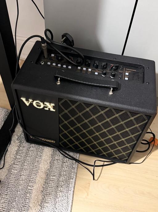 Buy & Sell Peterborough City Centre Peterborough - Photos for Vox VT20X Valvetronix 20watt Hybrid combo