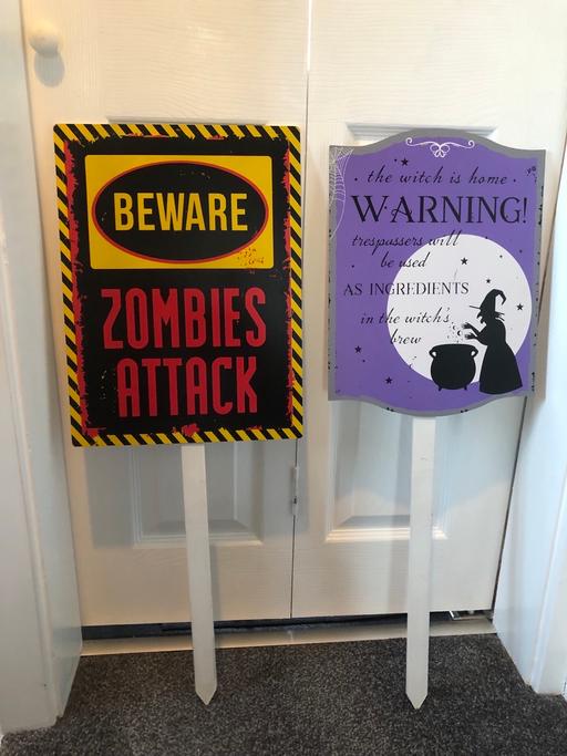 Buy & Sell Rainstorth Rotherham - Photos for Large wooden signs x2