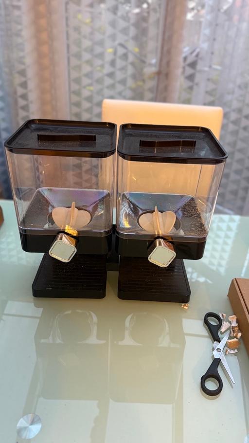 Buy & Sell Loxford East London - Photos for Cereal container