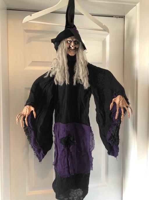 Buy & Sell Longley Sheffield - Photos for Hanging witch decoration