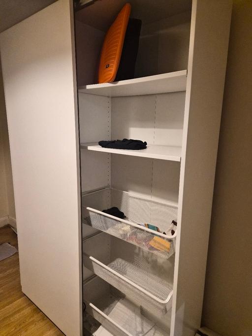 Buy & Sell Bedford Park West London - Photos for wardrobe