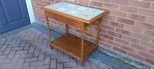 Buy & Sell Cheslyn Hay South Staffordshire - Photos for Vintage Tiled Topped Table