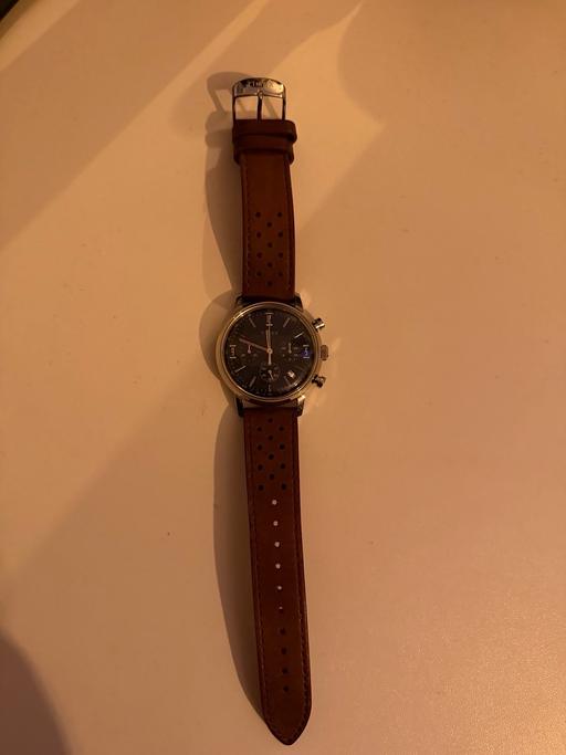 Buy & Sell The Avenues Hull - Photos for Timex mens watch