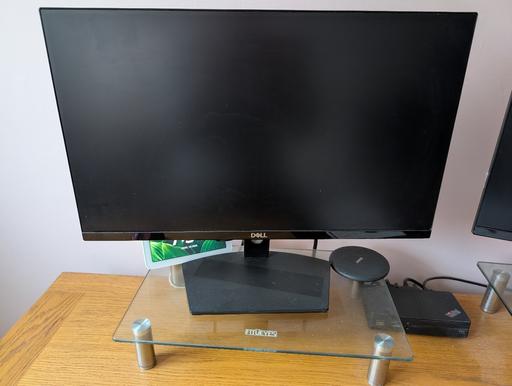 Buy & Sell Harold Park East London - Photos for monitor