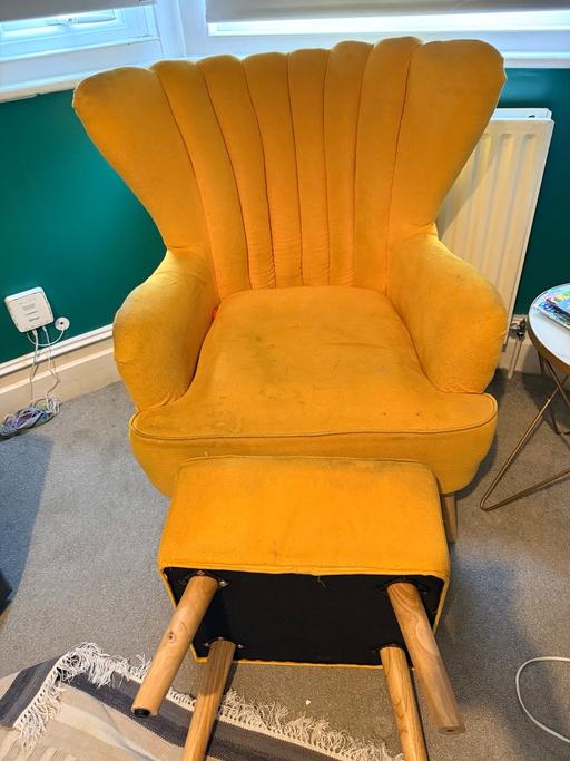 Buy & Sell Bromley Town Centre Bromley - Photos for Yellow Armchair