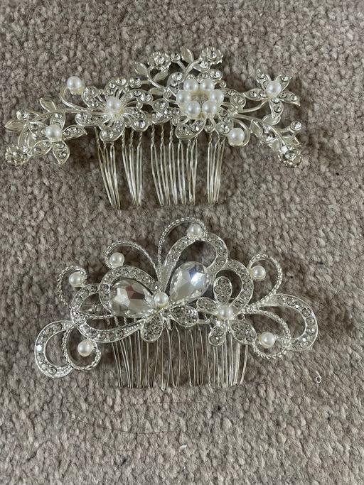 Buy & Sell Ynysddu Caerphilly - Wales - Photos for Two hairpiece slides