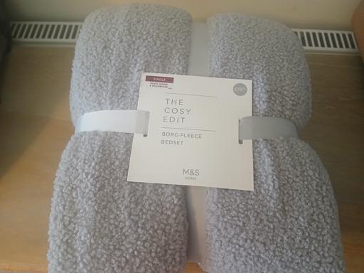 Buy & Sell Clifton Village Nottingham - Photos for M&S )