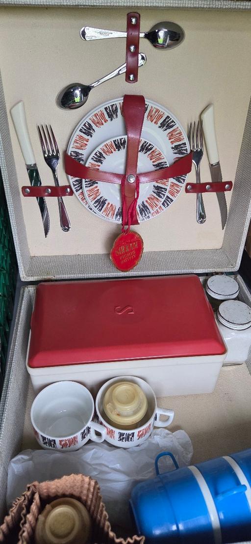 Buy & Sell Bushbury Wolverhampton - Photos for sirram picnic set