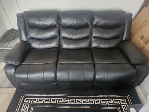 Buy & Sell Kitts Green Birmingham - Photos for Black Leather Recliner Sofa set for sale