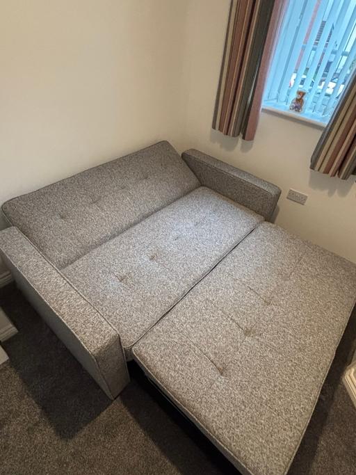 Buy & Sell Highbridge Somerset - Photos for Haze two seater sofa bed