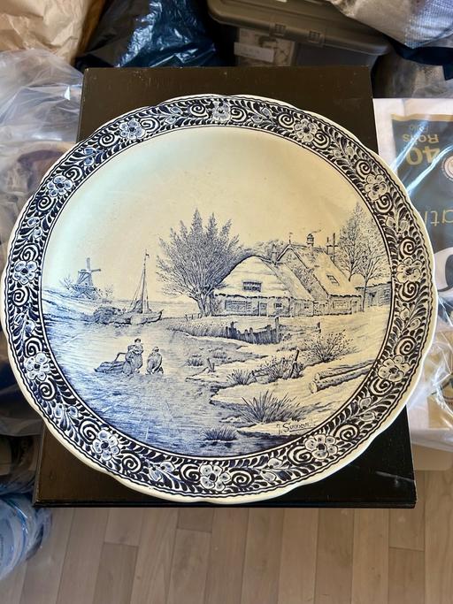 Buy & Sell Plumstead South East London - Photos for Lovely large decorative China plate!!