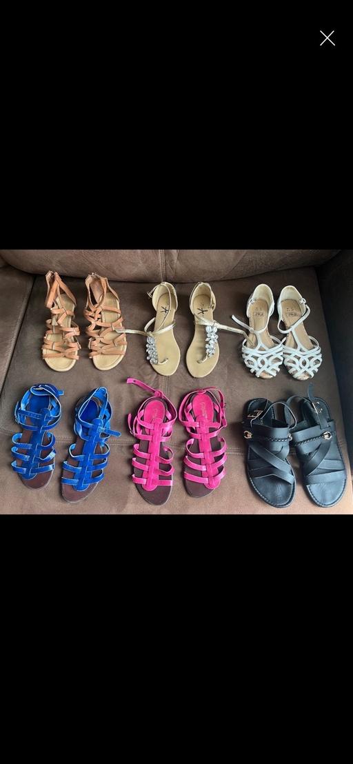 Buy & Sell Eaglescliffe Stockton-on-Tees - Photos for Sandal Bundle Size 3