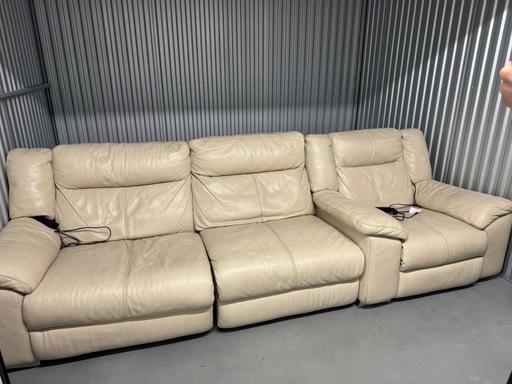 Buy & Sell Blackheath South East London - Photos for Three piece reclining sofa