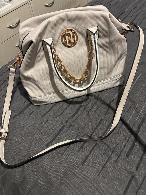 Buy & Sell Woodsetton Dudley - Photos for River island bag