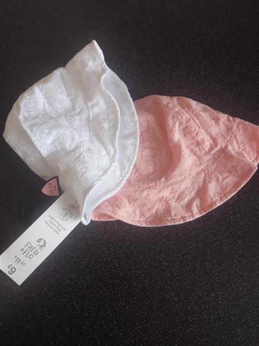 Buy & Sell Woodthorpe Charnwood - Photos for Girls pack of 2 summer hats size 12-24 months