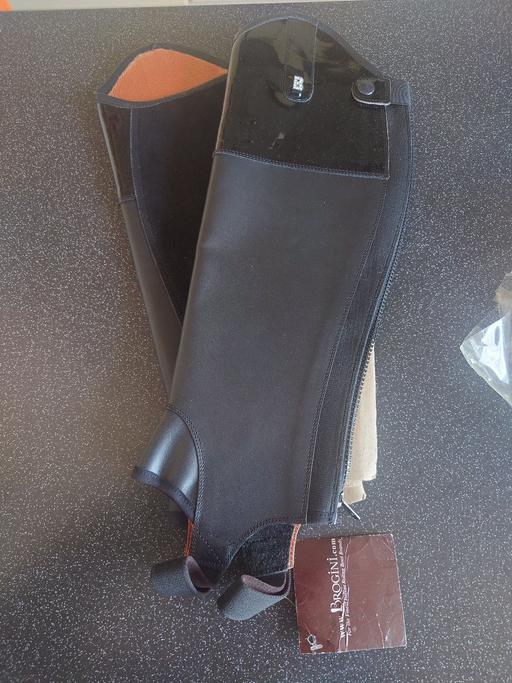 Buy & Sell Woodthorpe Charnwood - Photos for Black Brogini gaiters size Medium