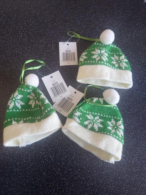 Buy & Sell Loughborough Charnwood - Photos for 3 green hat Christmas decorations