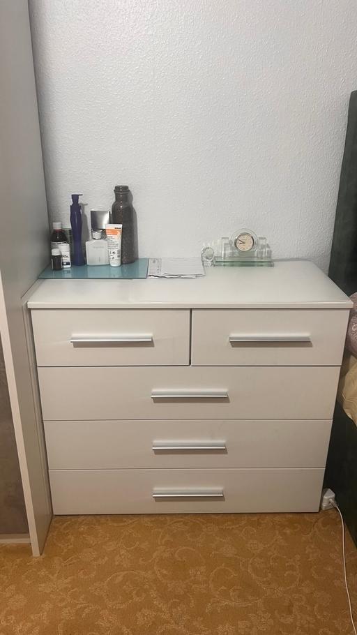 Buy & Sell Goodmayes East London - Photos for Chester drawers