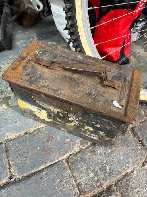 Buy & Sell Grimsby North East Lincolnshire - Photos for Metal ammo box