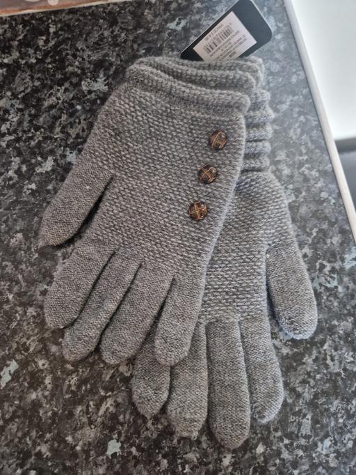 Buy & Sell Aylestone Leicester - Photos for brand new ladies gloves