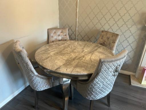 Buy & Sell Whiston Knowsley - Photos for Marble table and crushed velvet chairs