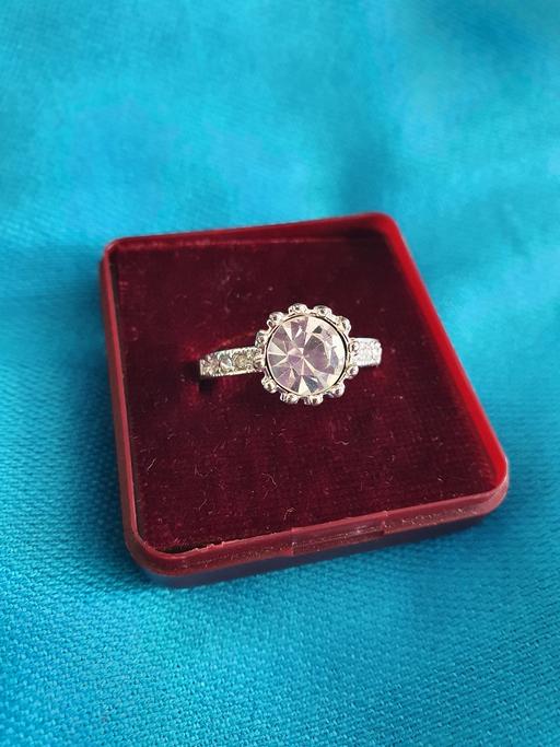 Buy & Sell Oxley Wolverhampton - Photos for Ring