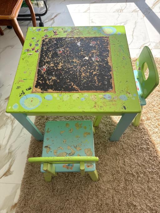 Buy & Sell Dudley Town Centre Dudley - Photos for Table and chair