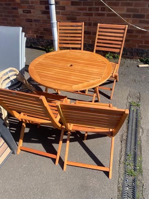 Buy & Sell Coventry City Centre Coventry - Photos for Wooden table with 4 chairs Patio Set
