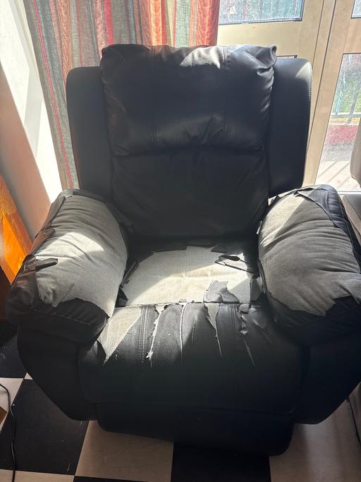 Buy & Sell Lambeth South West London - Photos for Recliner chair