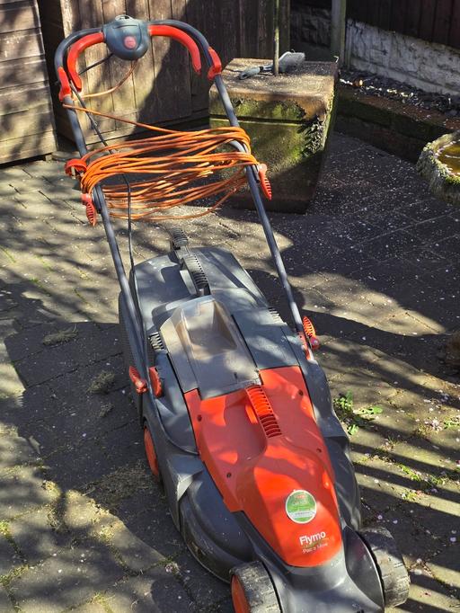 Buy & Sell Holly Hall Dudley - Photos for FLYMO PAC A MOW LAWNMOWER