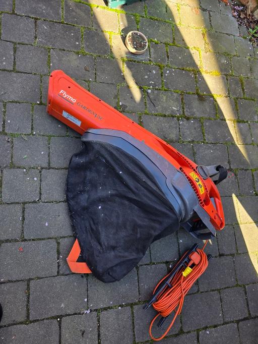 Buy & Sell Pensnett Dudley - Photos for FLYMO GARDEN VAC