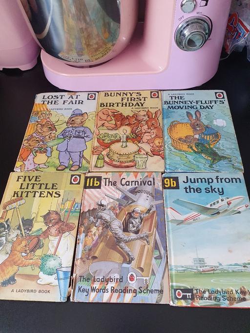 Buy & Sell Upper Gornal Dudley - Photos for vintage ladybird books x 6