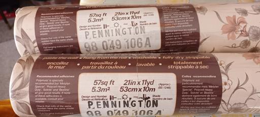 Buy & Sell Swan Village Sandwell - Photos for 2 rolls of vintage wallpaper.