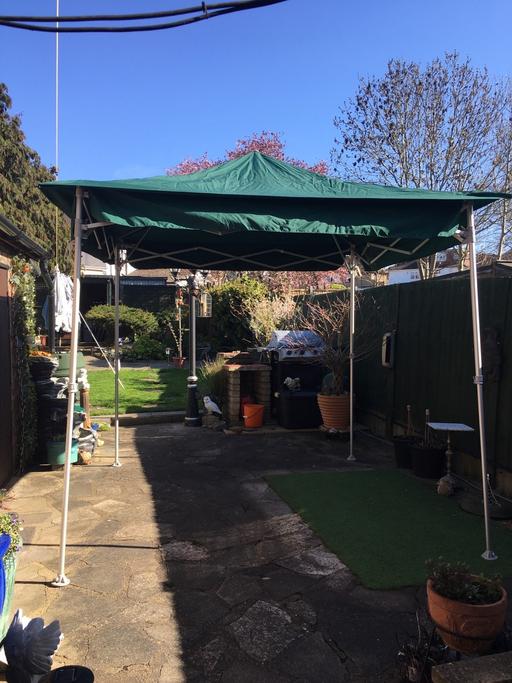Buy & Sell Romford Havering - Photos for Pop up Gazebo